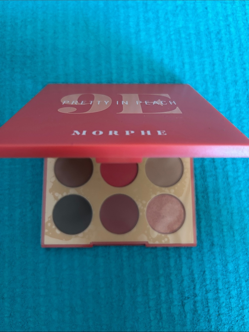 Morphe Pretty in Peach 9E Eyeshadow Palette - Peach, Coral, Brown, Taupe…